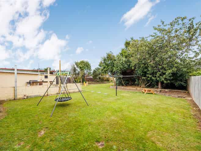  2 Oaklea Avenue, Marton