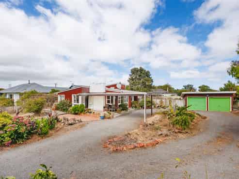 37 Follett Street, Marton