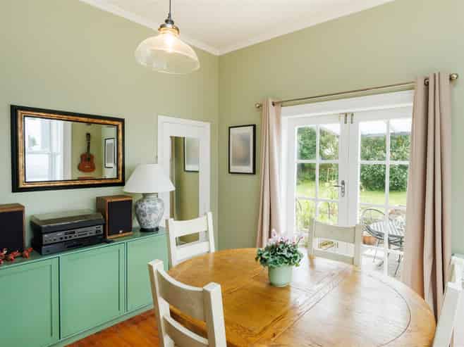  4 Bond Street, Marton