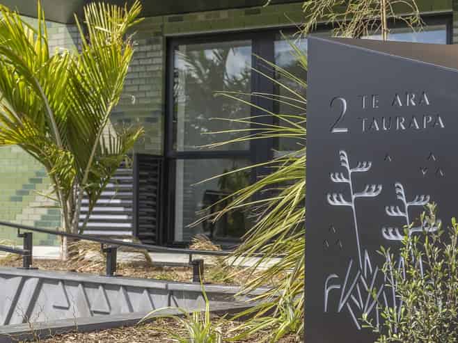 502/2B Te Ara Taurapa, Point Chevalier