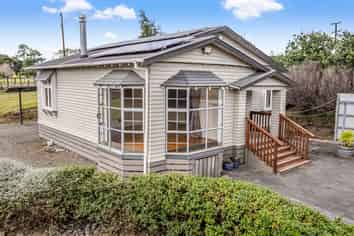 16 Mt Biggs Road, Halcombe