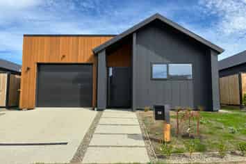 59 Magnum Drive, Cromwell