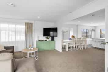 135B Robinson Road, Whitianga