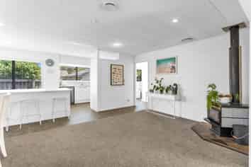 135B Robinson Road, Whitianga