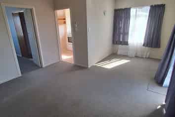 7/154 Onepu Road, Lyall Bay