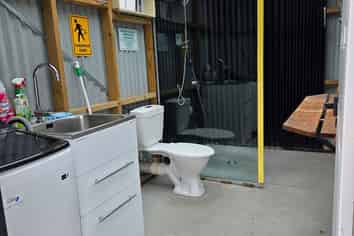 18 Lin Avenue, Hakaru