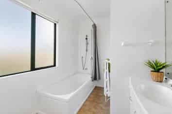 Auckland - Address withheld