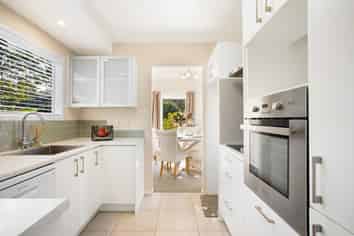 1/13 Redwing Street, Browns Bay