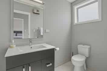 43 Bradshaw Street, South Dunedin