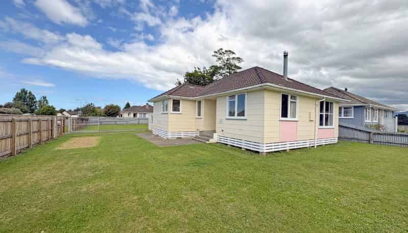 35 Hartgill Crescent , Dannevirke