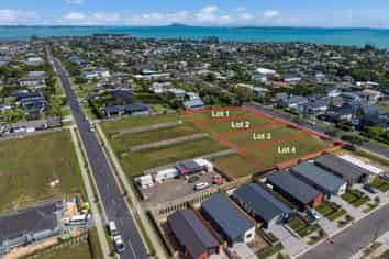 1 Kakahi Road, Beachlands