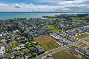 1 Kakahi Road, Beachlands