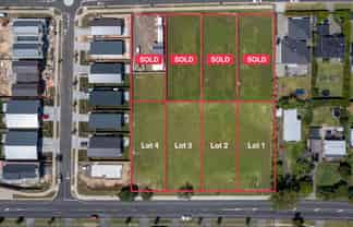 1 Kakahi Road, Beachlands