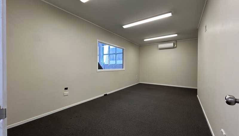 4 Railway Avenue, Upper Hutt