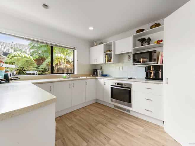 2  Ballini Rise, West Harbour