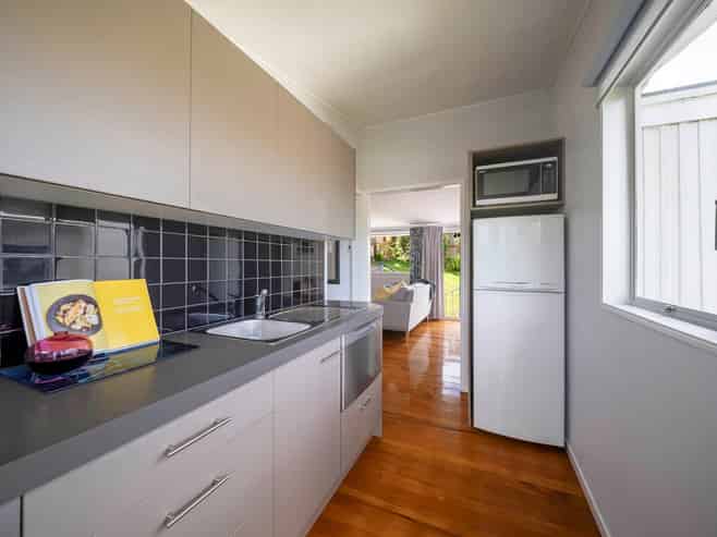 2/70 Hawera Road, Kohimarama