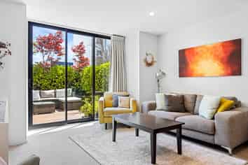 4-90 Edgeware Road, Saint Albans