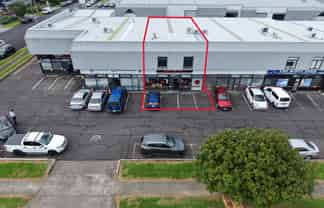 Onehunga warehouse with showroom
