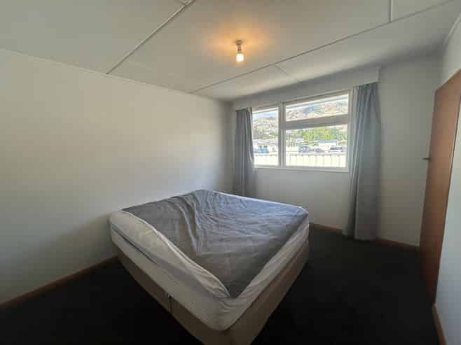 114 Tenby St, Wanaka