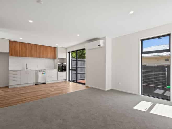 5/33 Russell street, Linwood