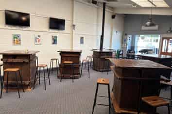 Commercial Opportunity on Queen Street