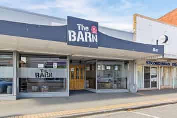 Commercial Opportunity on Queen Street