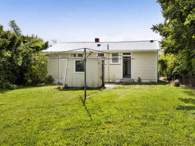 97 Brecon Road, Stratford