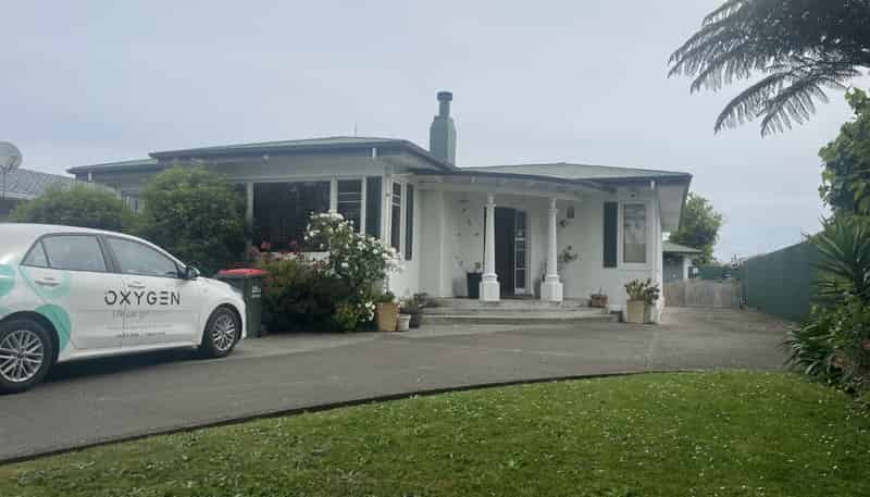 1104 Williams Street, Mahora