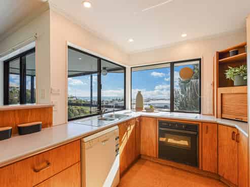 14 Beachville Crescent, Beachville