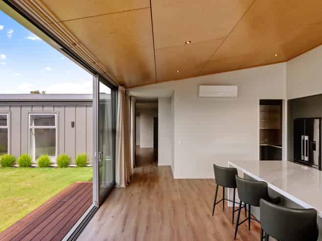 13 Barnfields Close, Kennedys Bush