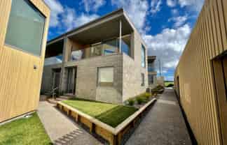 4/25 Rangitahi Road, Raglan