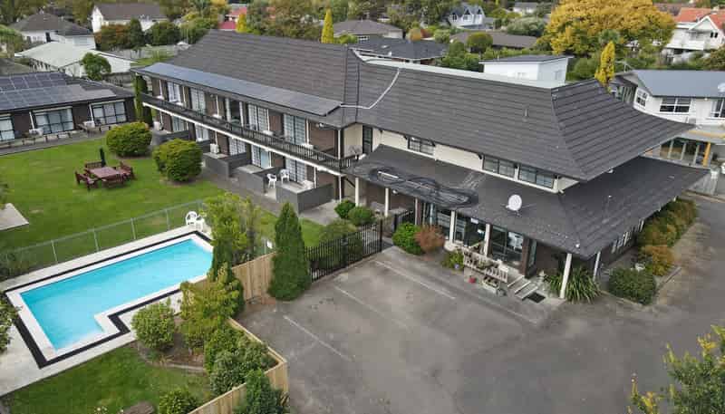 167 Fitzherbert Avenue, West End