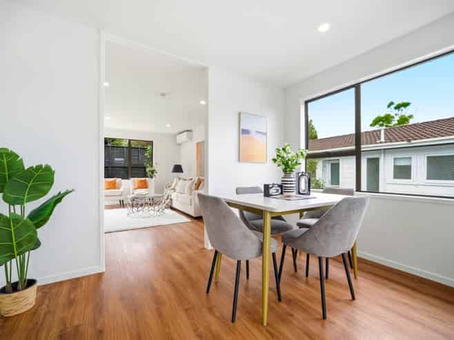 93 Stapleford Crescent, Browns Bay