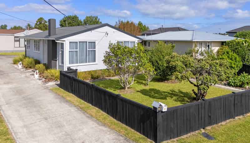 22 Kirrie Avenue, Te Atatu South