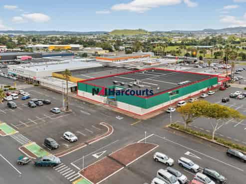 Large Format Retail - Freehold