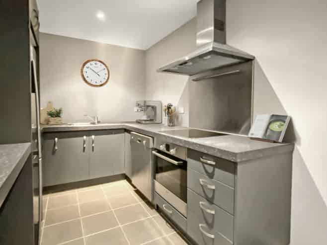 2/35 Home Street, Mount Victoria