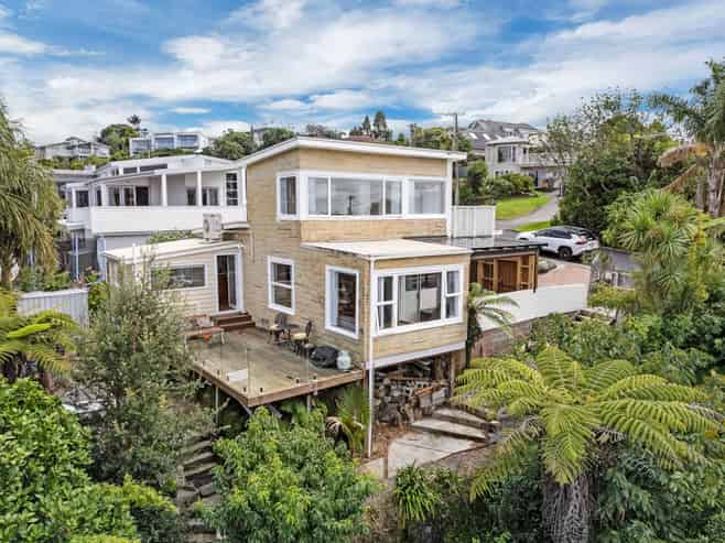 34 Bayview Road, Browns Bay