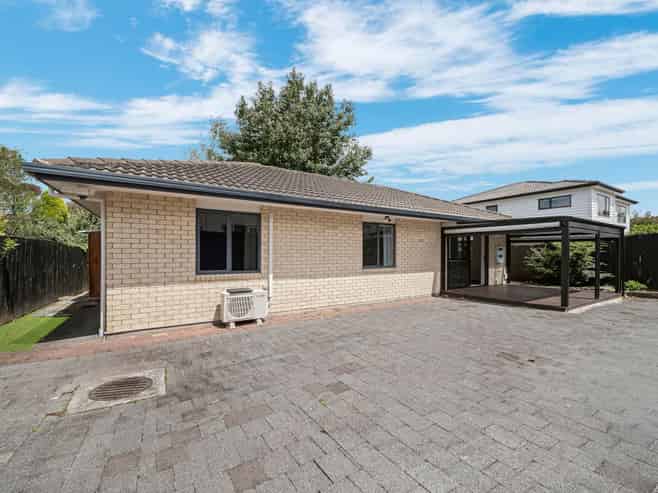 69a Awaroa Road, Sunnyvale