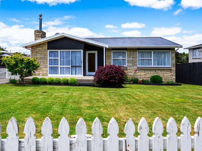 33 Glamis Avenue, Dinsdale