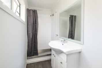 flat c/7 Neidpath Road, Mornington