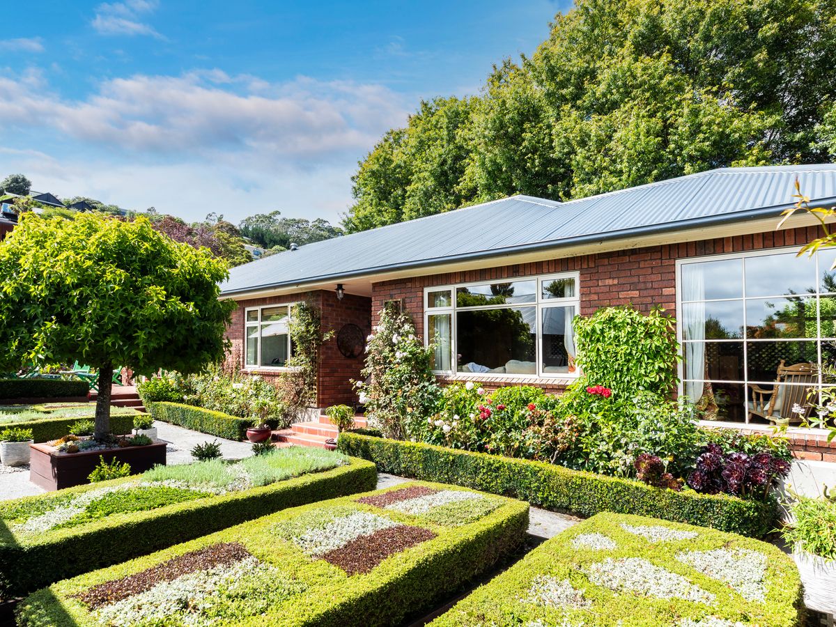 1 Sunvale Terrace, Cashmere, Christchurch City, Canterbury