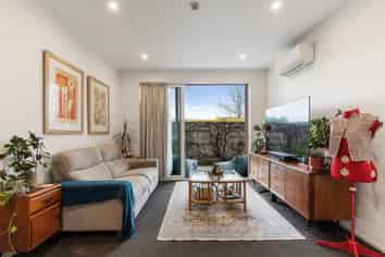 G08/1B Soljak Place, Mount Albert