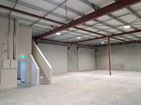 Brand New Warehouse - Prime Location 