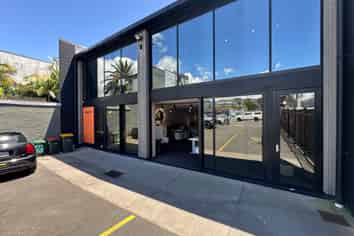 Quality Kingsland Ground Floor Office