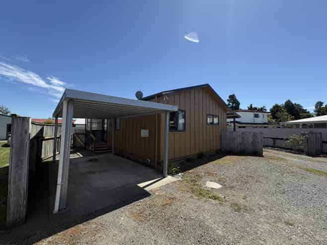 1/607 Collinge Road, Mayfair