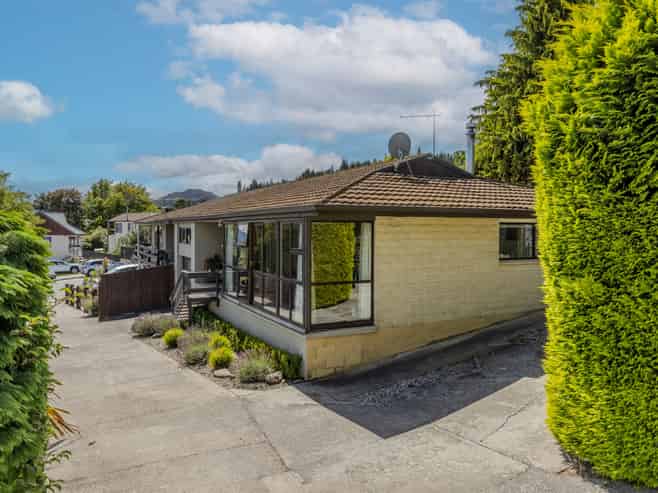2/32 Brownston Street, Wanaka