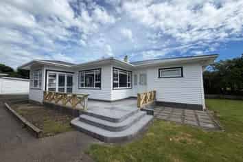 12 McCarthy Street, Hawera