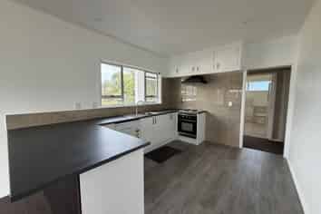 12 McCarthy Street, Hawera