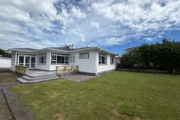 12 McCarthy Street, Hawera