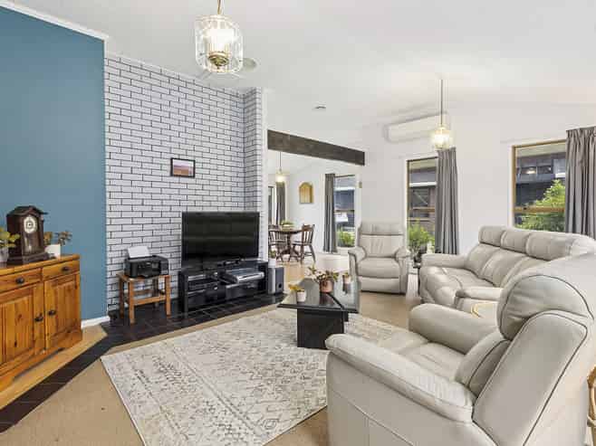 14 Balliol Drive, Tawa